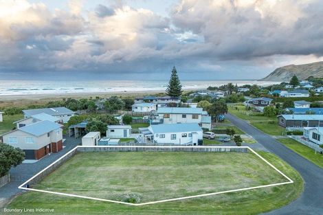Photo of property in 10 Te Paerahi Road, Porangahau, 4293