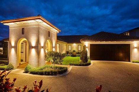 Photo of property in 80 Capriana Drive, Karaka, Papakura, 2113