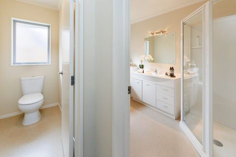 Photo of property in 33 Masefield Terrace, Kelvin Grove, Palmerston North, 4414