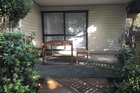 Photo of property in 8d Schnapper Rock Road, Schnapper Rock, Auckland, 0632