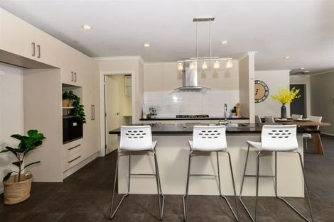 Photo of property in 16 Piwakawaka Court, Rototuna North, Hamilton, 3210