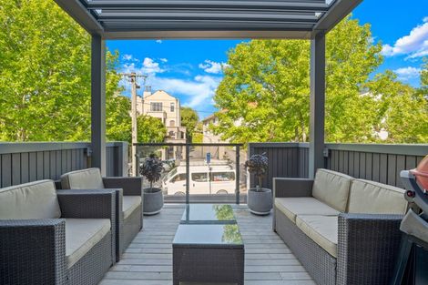 Photo of property in 2/12 Balfour Road, Parnell, Auckland, 1052