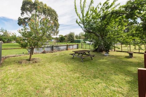 Photo of property in 7 Rathbone Street, Waipawa, 4210