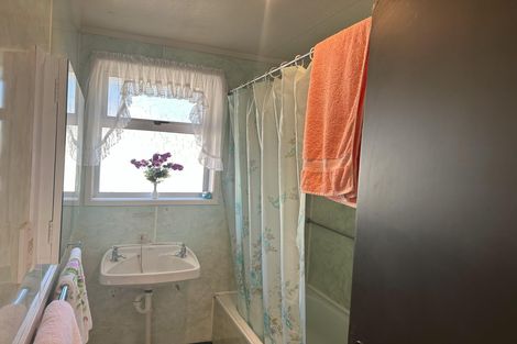 Photo of property in 4 Connolly Place, Huntly, 3700