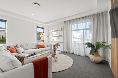 Photo of property in 43 Hotere Street, Rangiora, 7400