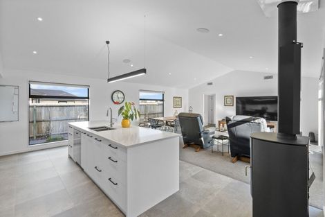 Photo of property in 14 Merino Crescent, Kirwee, 7571