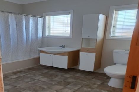 Photo of property in 25 Roberts Street, Epuni, Lower Hutt, 5011