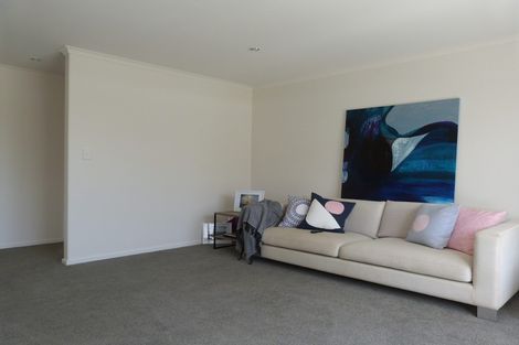 Photo of property in 43 Kowi Lakes Drive, One Tree Point, 0118