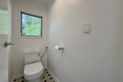 Photo of property in 321a Huia Road, Titirangi, Auckland, 0604