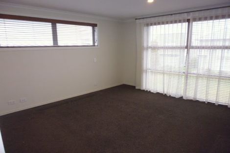 Photo of property in 47 Hollowout Street, Takanini, 2112