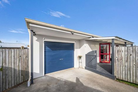 Photo of property in 43a Tait Drive, Greenmeadows, Napier, 4112