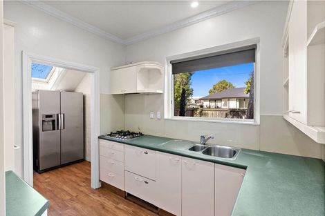 Photo of property in 105a Hinau Street, Riccarton, Christchurch, 8041