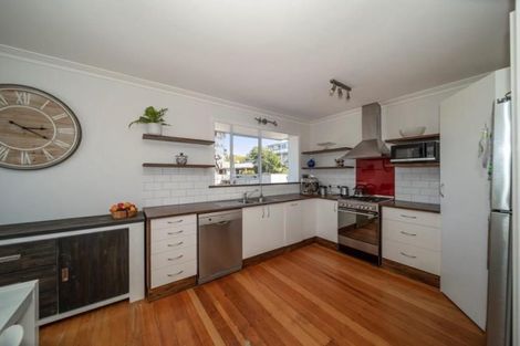 Photo of property in 501 Devon Street West, Blagdon, New Plymouth, 4310