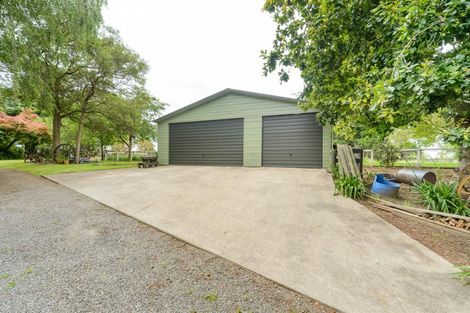 Photo of property in 273 Parewanui Road, Bulls, 4894