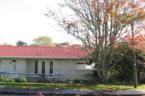 Photo of property in 72 Cheriton Road, Mellons Bay, Auckland, 2014