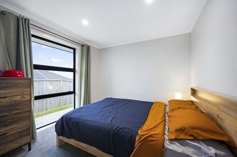 Photo of property in 32 Peacock Place, Pokeno, 2402