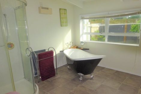 Photo of property in 1 Barber Street, Foxton Beach, Foxton, 4815