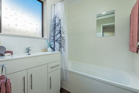 Photo of property in 34 Mcleavey Drive, Kelvin Grove, Palmerston North, 4414