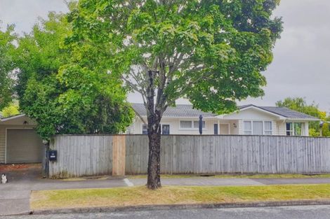 Photo of property in 58 California Drive, Totara Park, Upper Hutt, 5018