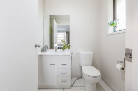 Photo of property in 21h Bonita Avenue, Stanmore Bay, Whangaparaoa, 0932