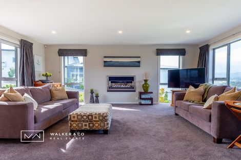 Photo of property in 19 Riverstone Drive, Riverstone Terraces, Upper Hutt, 5018