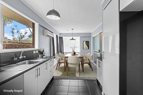 Photo of property in 162 Omata Road, Blagdon, New Plymouth, 4310