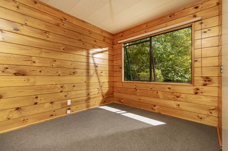 Photo of property in 1074 Peak Road, Helensville, 0875