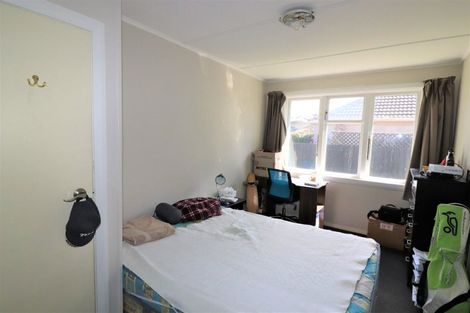 Photo of property in 17 Truman Road, Bryndwr, Christchurch, 8053