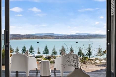 Photo of property in 40 Roslyn Road, Bluff Hill, Napier, 4110