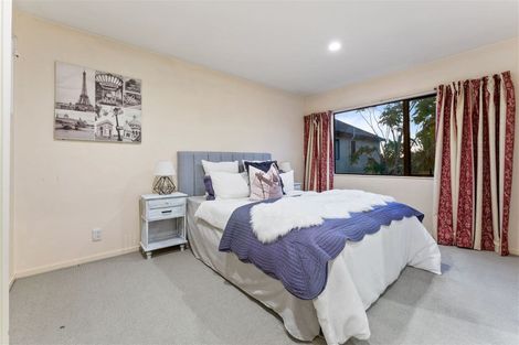 Photo of property in 43 Chieftain Rise, Goodwood Heights, Auckland, 2105
