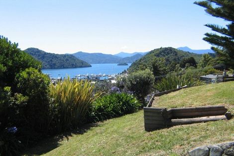 Photo of property in 31 Otago Street, Picton, 7220