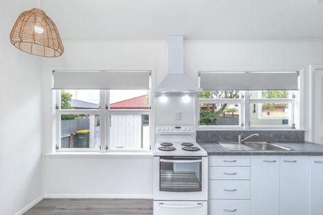 Photo of property in 3 Huia Place, Levin, 5510