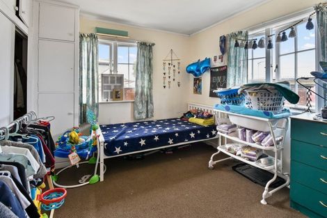 Photo of property in 1/31 Solveig Place, Randwick Park, Auckland, 2105