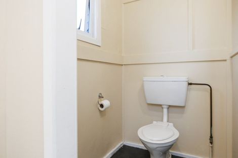 Photo of property in 194 Ferguson Street, West End, Palmerston North, 4412