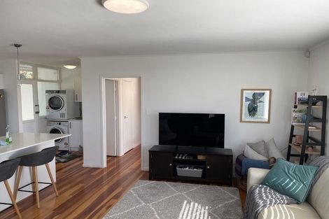 Photo of property in 258 Birkdale Road, Birkdale, Auckland, 0626