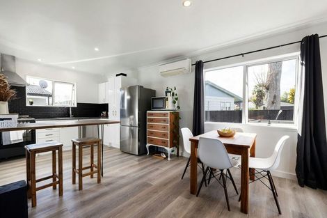 Photo of property in 115a Tennyson Street, Leamington, Cambridge, 3432