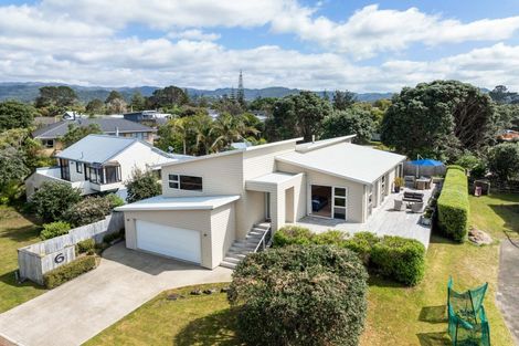 Photo of property in 6 Braddock Grove, Pauanui, Hikuai, 3579