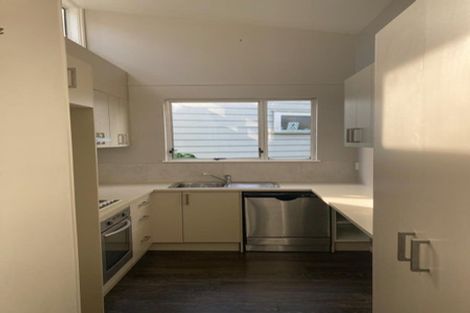 Photo of property in 1/35 Belmont Terrace, Milford, Auckland, 0620