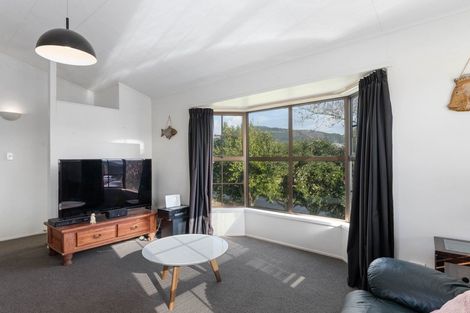 Photo of property in 8 Taurus Place, Kawaha Point, Rotorua, 3010