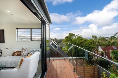 Photo of property in 3 Tapatai Place, Castor Bay, 0620