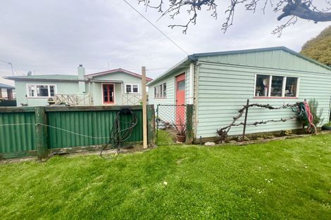 Photo of property in 50 Mcphee Street, Dannevirke, 4930