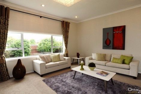 Photo of property in 7 Whites Line West, Woburn, Lower Hutt, 5010