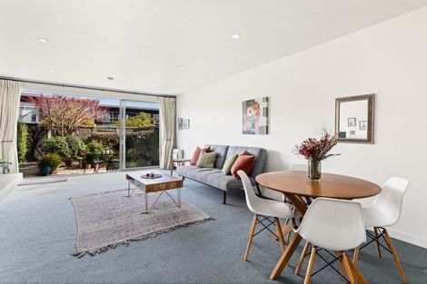 Photo of property in The Terraces, 31/9 Humber Street, Pandora, Napier, 4110