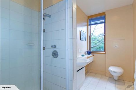 Photo of property in 23 Golf Road, Heretaunga, Upper Hutt, 5018