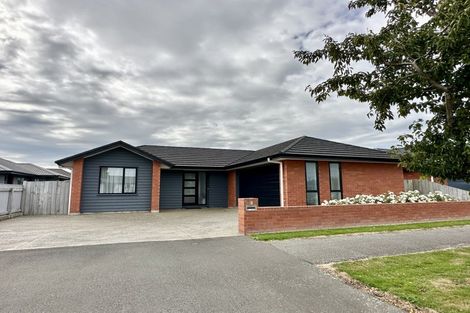 Photo of property in 154 Newcastle Street, Windsor, Invercargill, 9810