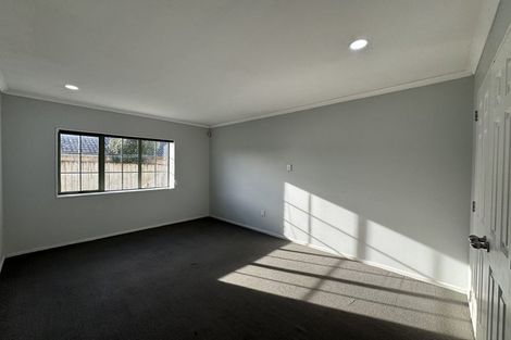 Photo of property in 17 Gray Avenue, Mangere East, Auckland, 2024