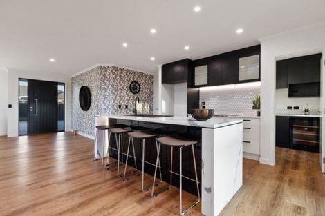 Photo of property in 10 Costello Drive, Ngatea, 3503