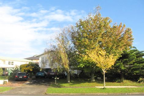 Photo of property in 119 Gossamer Drive, Pakuranga Heights, Auckland, 2010