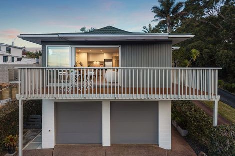 Photo of property in 1/98 Park Rise, Campbells Bay, Auckland, 0630