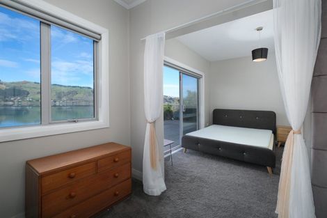 Photo of property in 305 Ravensbourne Road, Ravensbourne, Dunedin, 9022